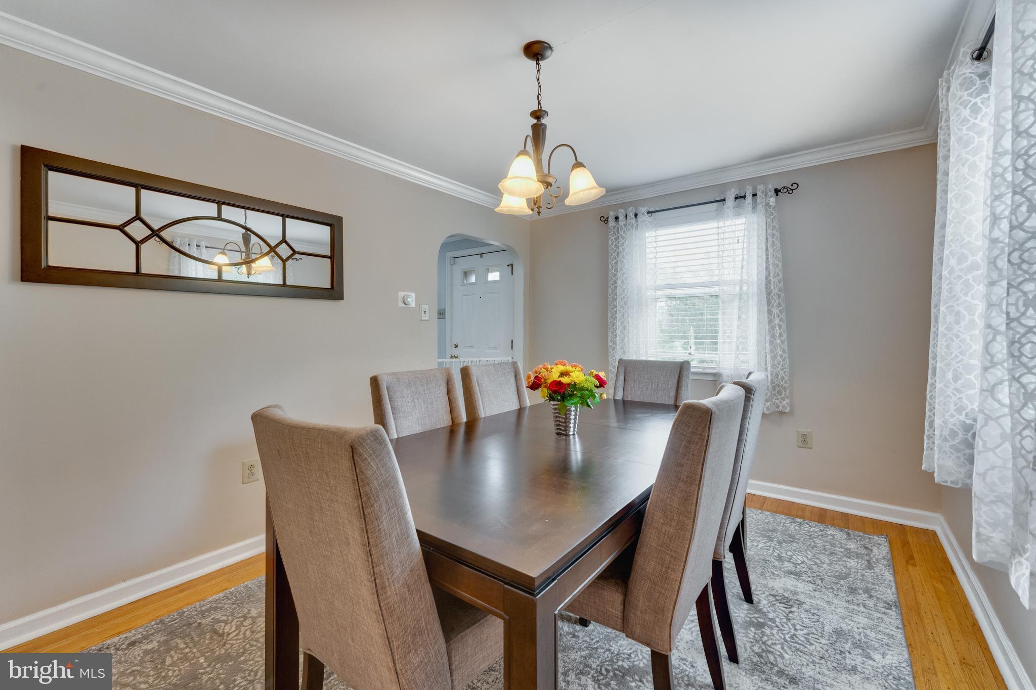 532 North Manoa Road Havertown, PA 19083 - Photo 4 of 33