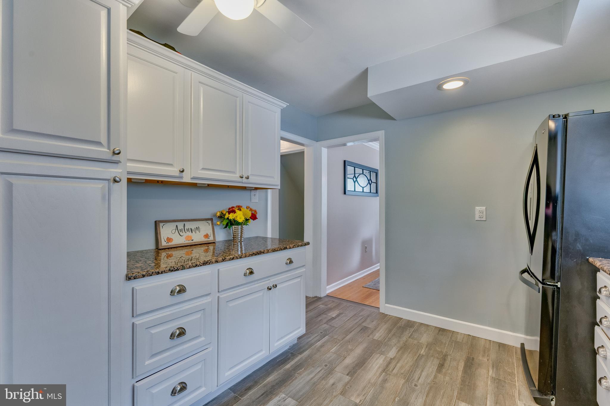 532 North Manoa Road Havertown, PA 19083 - Photo 7 of 33