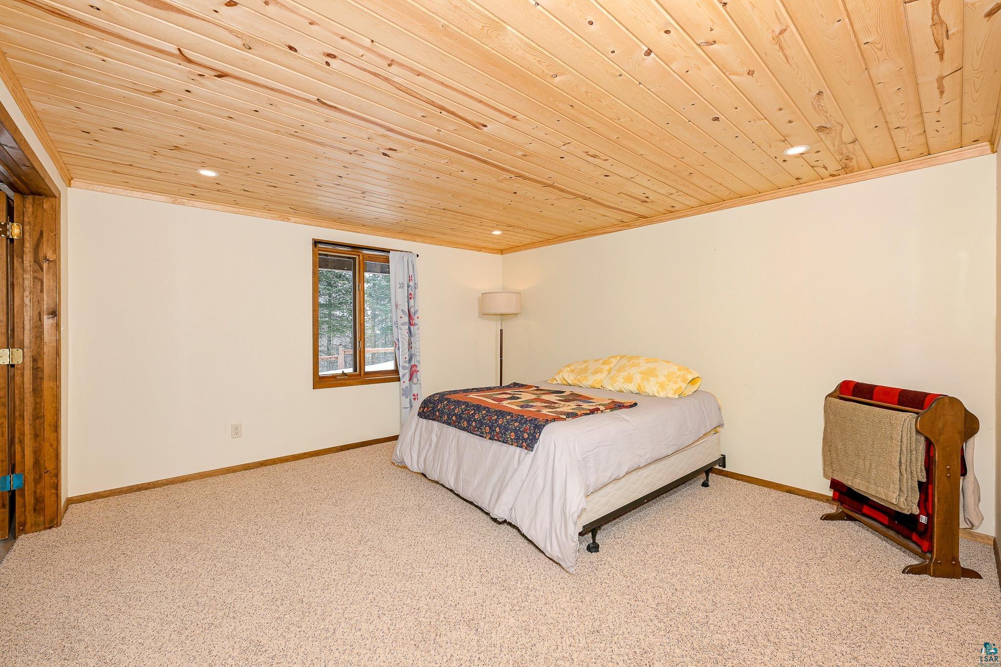 7001 Olson Road Two Harbors, MN 55616 - Photo 18 of 42