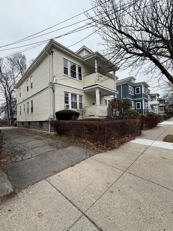 29 Almont Street, Unit 2 Boston, MA 02126 - Photo 3 of 20