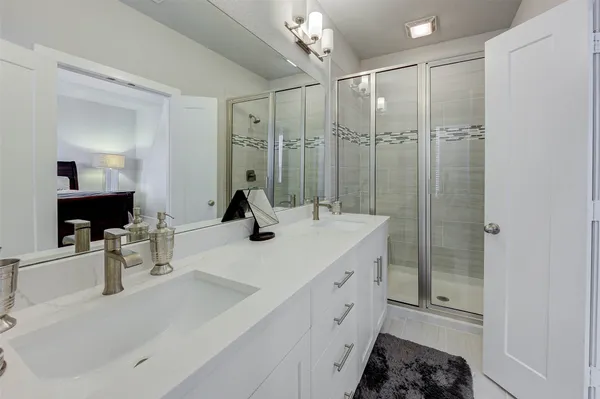 $469,900 | 18732 Centro Main Street, Shenandoah, TX 77385