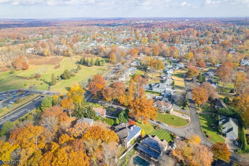 24 Woodland Road Clark, NJ 07066 - Photo 41 of 45 view of city and mountain