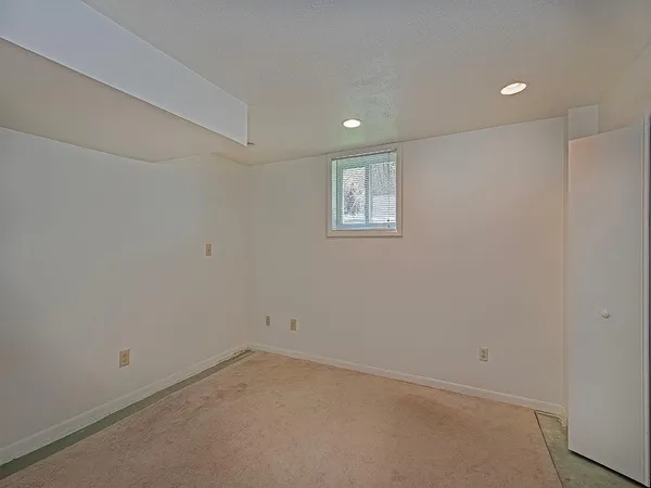 $219,000 | 1415 Pacific Avenue, Natrona Heights, PA 15065
