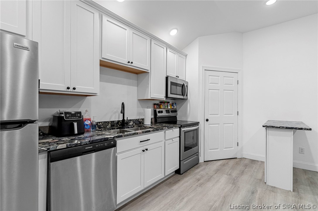 118 Ferry Street Madison, IN 47250 - Photo 20 of 28