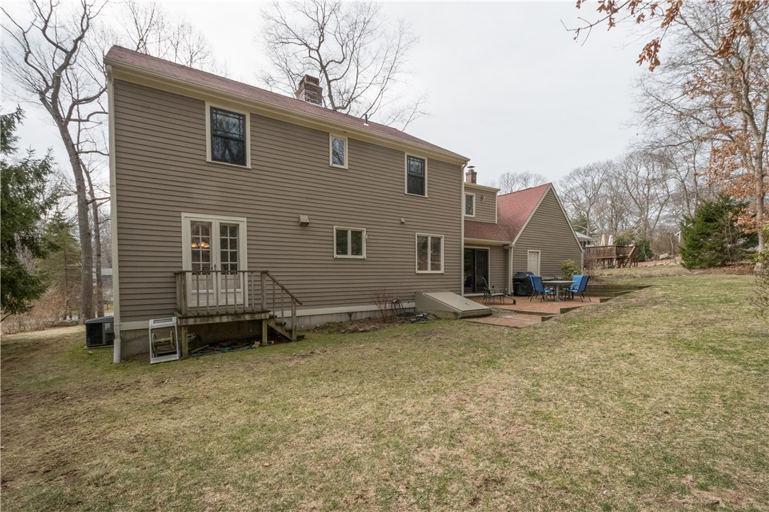 111 Westwind Road South Kingstown, RI 02879 - Photo 26 of 27