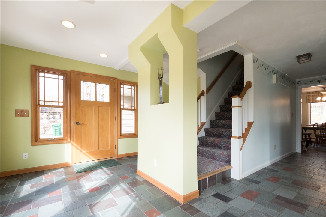 111 Westwind Road South Kingstown, RI 02879 - Photo 6 of 27