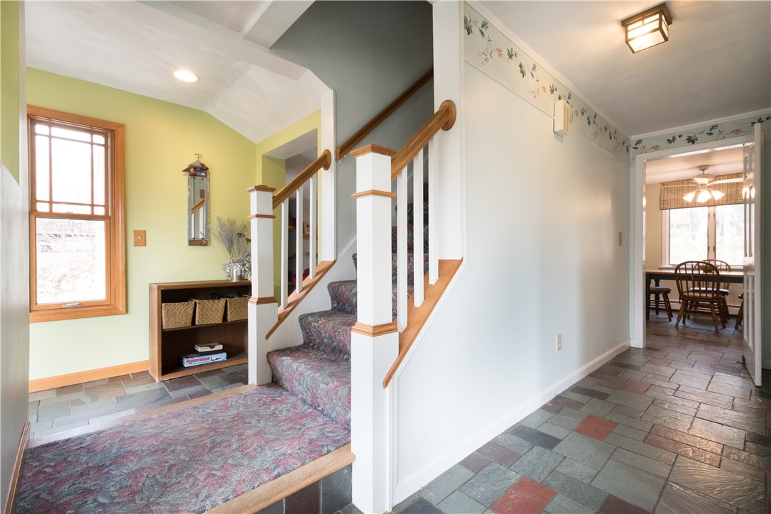 111 Westwind Road South Kingstown, RI 02879 - Photo 8 of 27