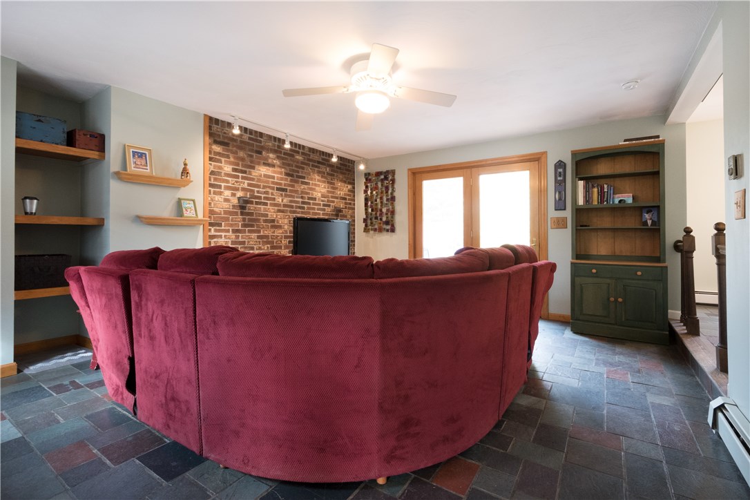 111 Westwind Road South Kingstown, RI 02879 - Photo 10 of 27