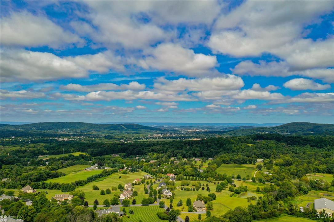 2009 Velvet Trail Hellertown, PA 18055 - Photo 47 of 49