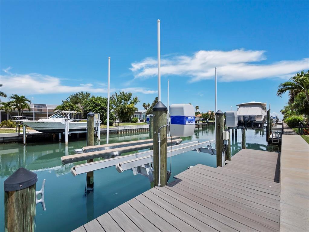525 Sloop Lane Longboat Key, FL 34228 - Photo 31 of 31 Gallery Image 31
