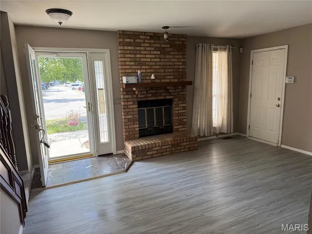 $140,000 | 305 Sturbridge Village Drive, Hazelwood, MO 63042