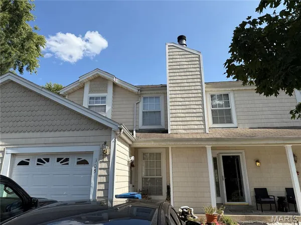 $125,000 | 305 Sturbridge Village Drive, Hazelwood, MO 63042