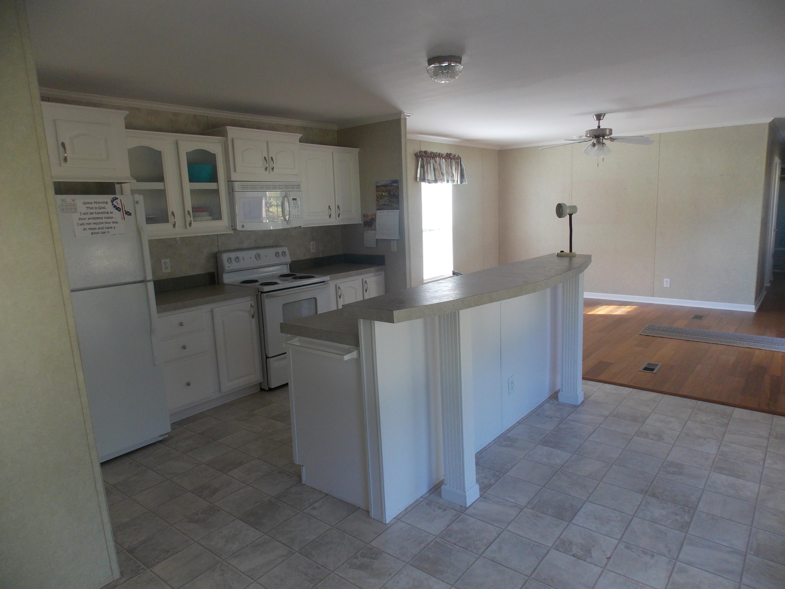 1462 Second Texas Road St. George, SC 29477 - Photo 3 of 22 1462 kit & dinning