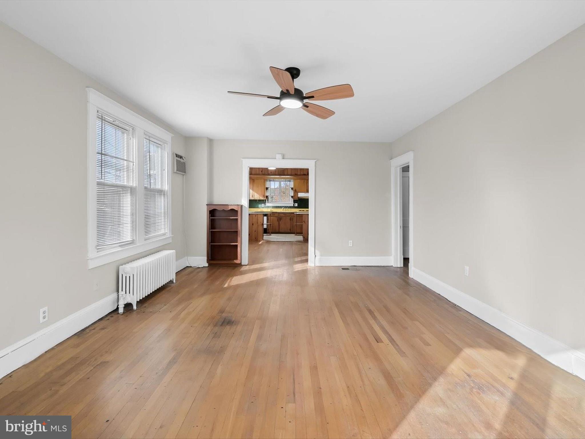 24600 Woodfield Road Damascus, MD 20872 - Photo 14 of 60 Living Room - Hardwood Floors