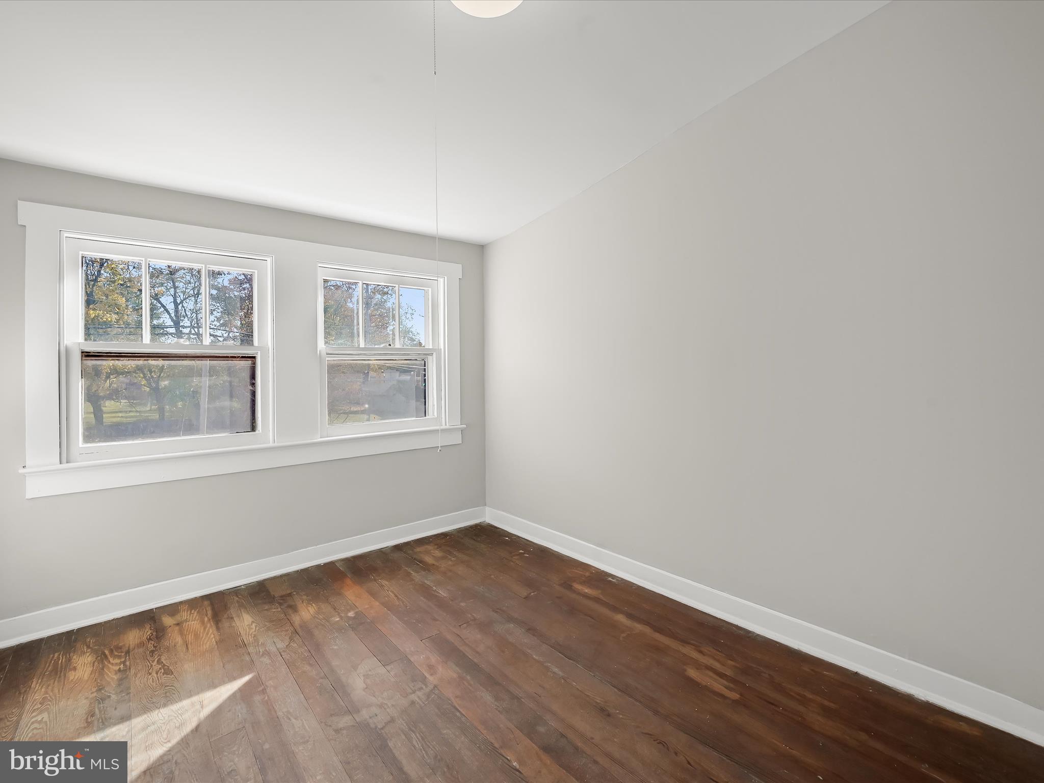 24600 Woodfield Road Damascus, MD 20872 - Photo 42 of 60 Bonus Room - Hardwood Floors