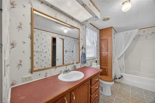 $209,900 | 927 Pike Road, Siler City, NC 27344