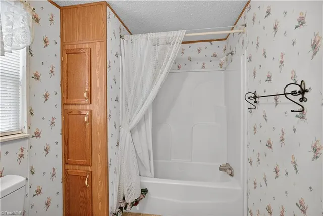 $209,900 | 927 Pike Road, Siler City, NC 27344