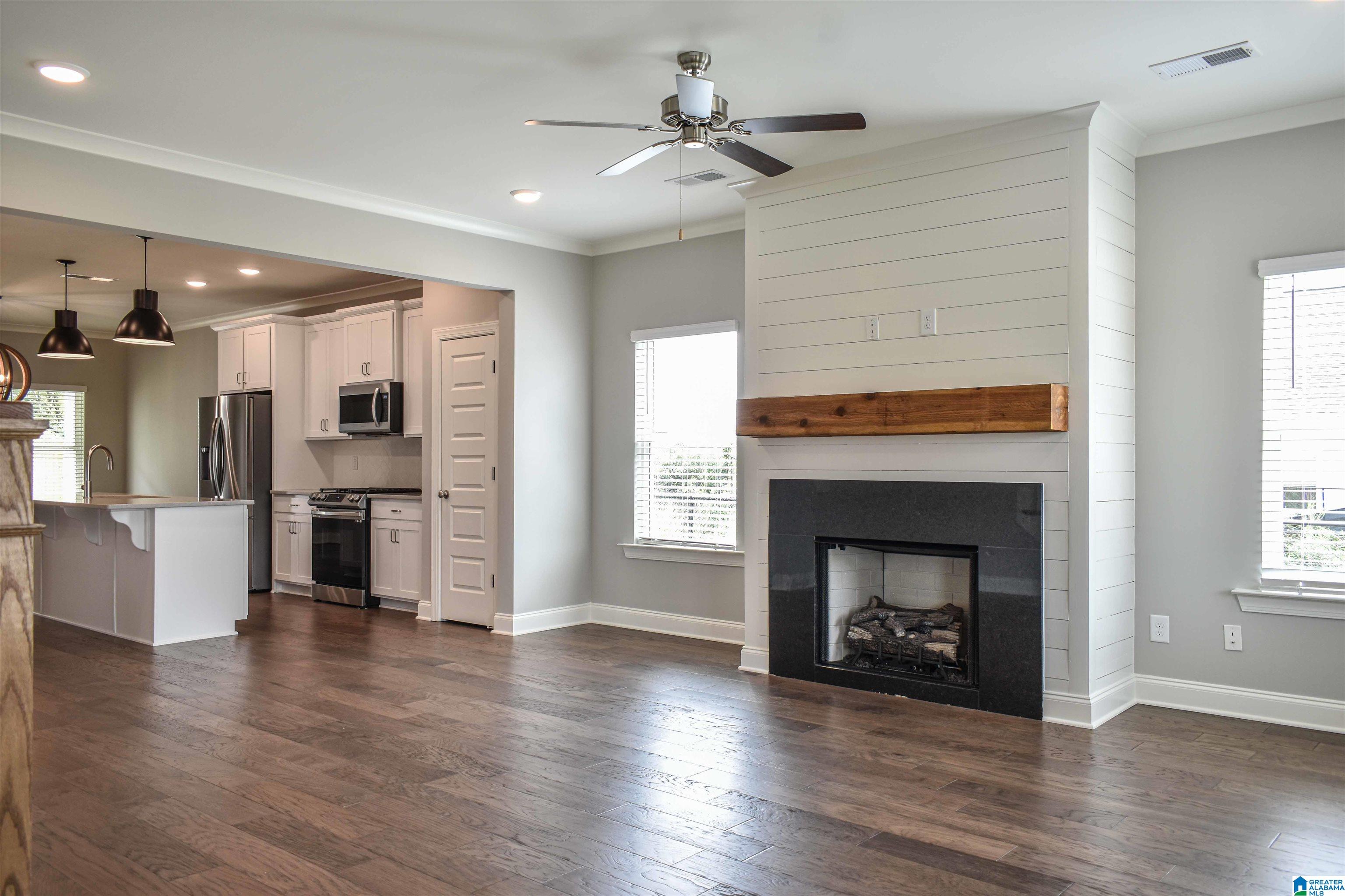 1118 Camellia Ridge Drive Pelham, AL 35124 - Photo 6 of 50