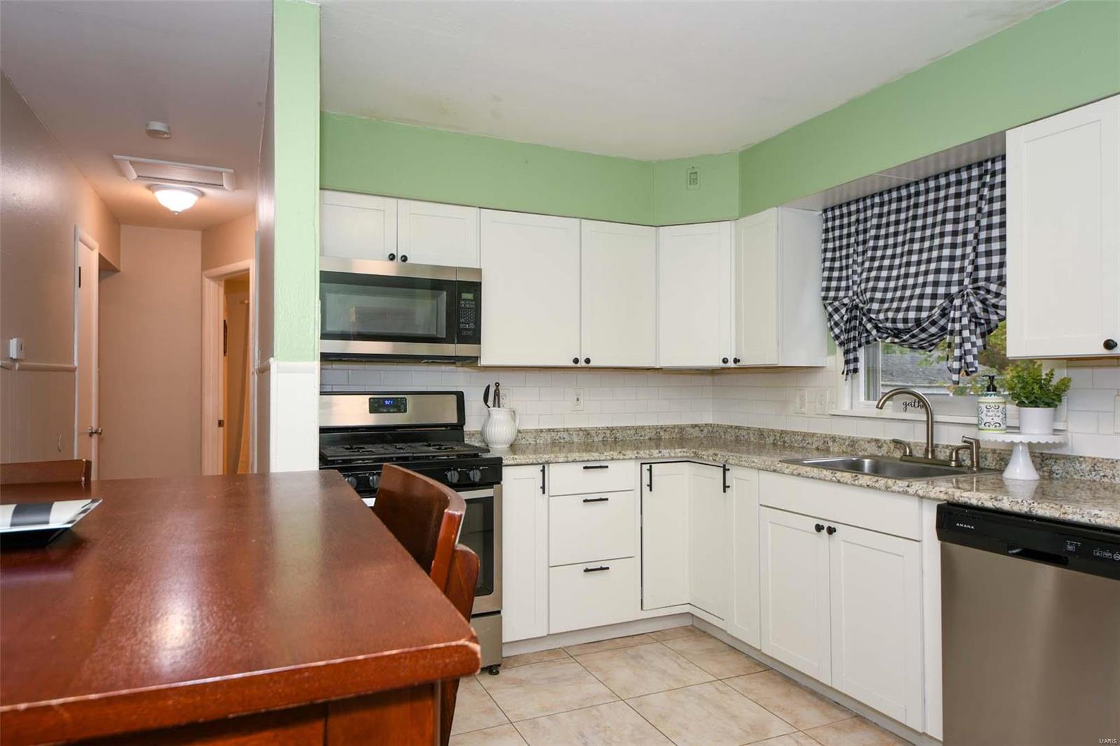 3539 Adie Road St. Ann, MO 63074 - Photo 10 of 23 Gallery Image 10