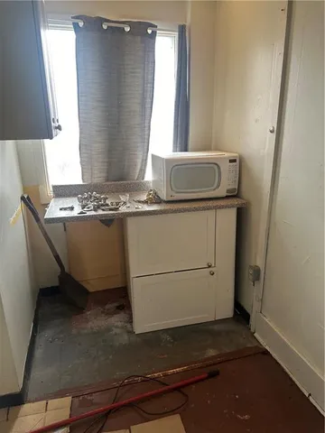 $94,995 | 436 Brownsville Road, Pittsburgh, PA 15210