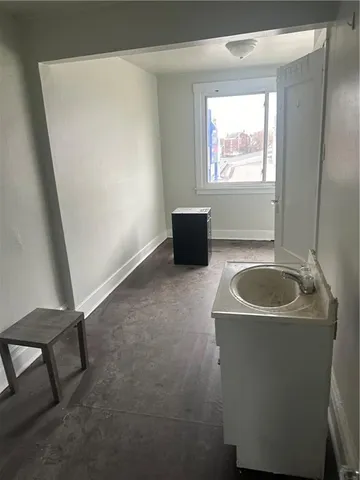 $94,995 | 436 Brownsville Road, Pittsburgh, PA 15210