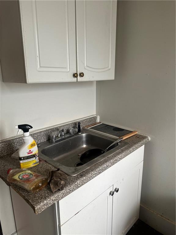 436 Brownsville Road Pittsburgh, PA 15210 - Photo 8 of 16