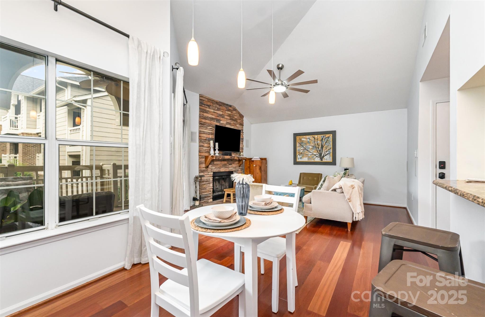 5011 Sharon Road, Unit B Charlotte, NC 28210 - Photo 5 of 24 Gallery Image 5