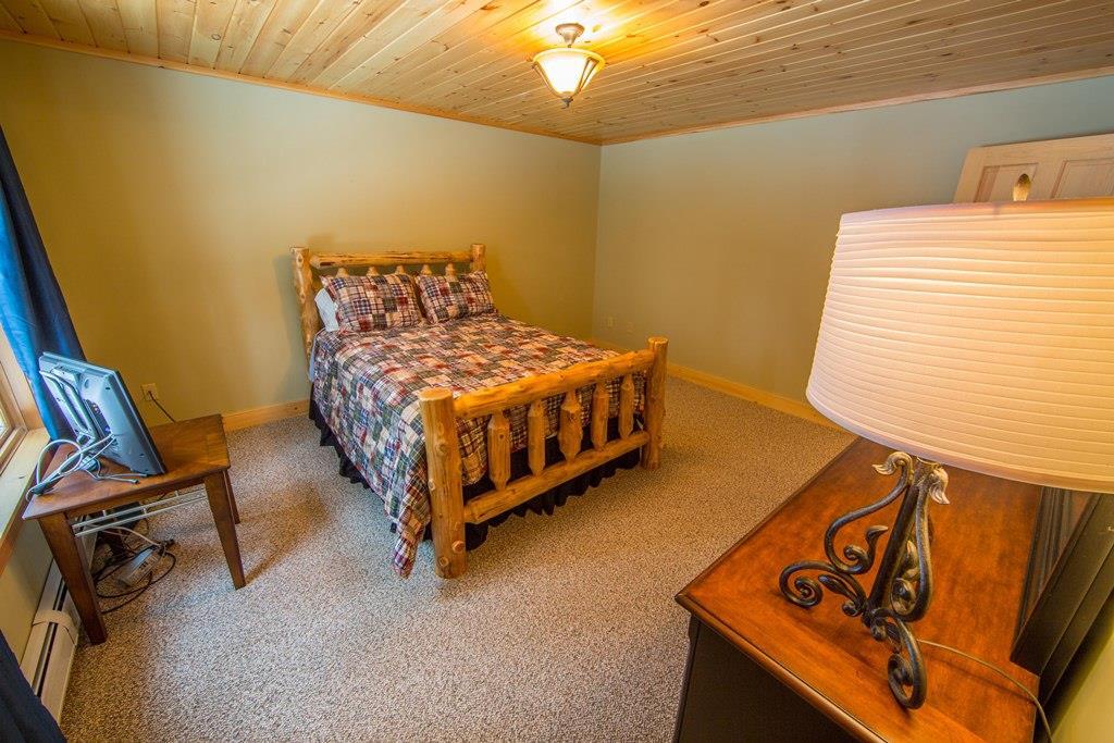 90 Coombs Road Newry, ME 04261 - Photo 16 of 25 1st Floor Master suite