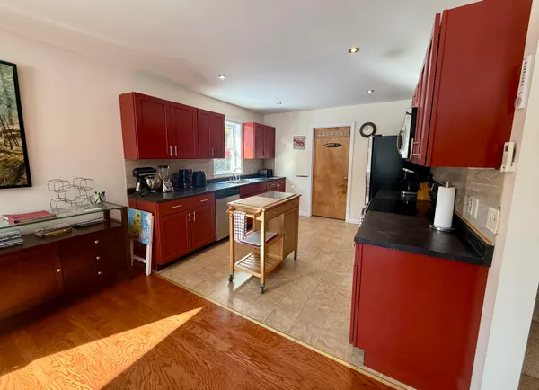 $1,250,000 | 24 Martins Lane, Glenburn, ME 04401