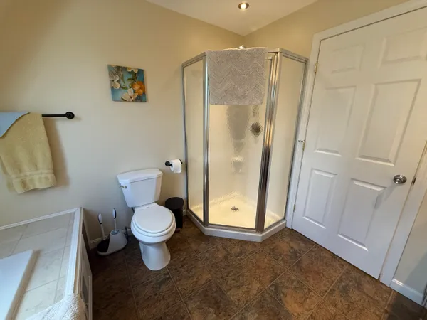 $1,250,000 | 24 Martins Lane, Glenburn, ME 04401