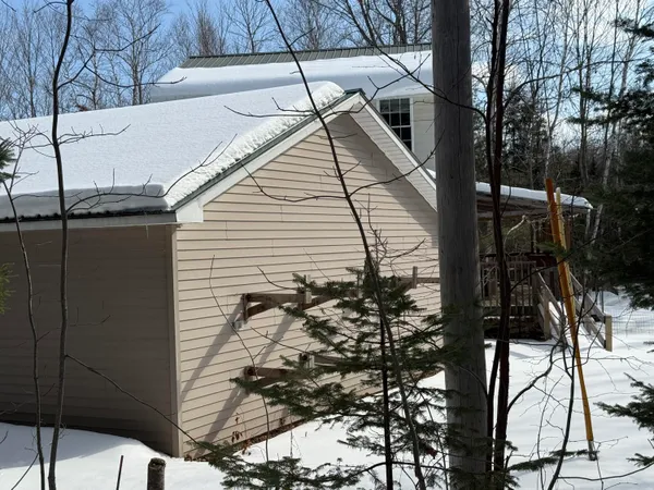 $1,250,000 | 24 Martins Lane, Glenburn, ME 04401