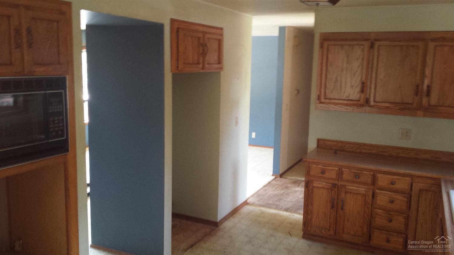 63393 Overtree Road Bend, OR 97701 - Photo 16 of 21 Additional Photo