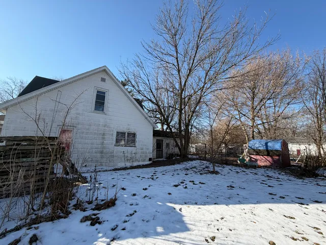 $19,900 | 205 North Hunt Street, Melvin, IL 60952