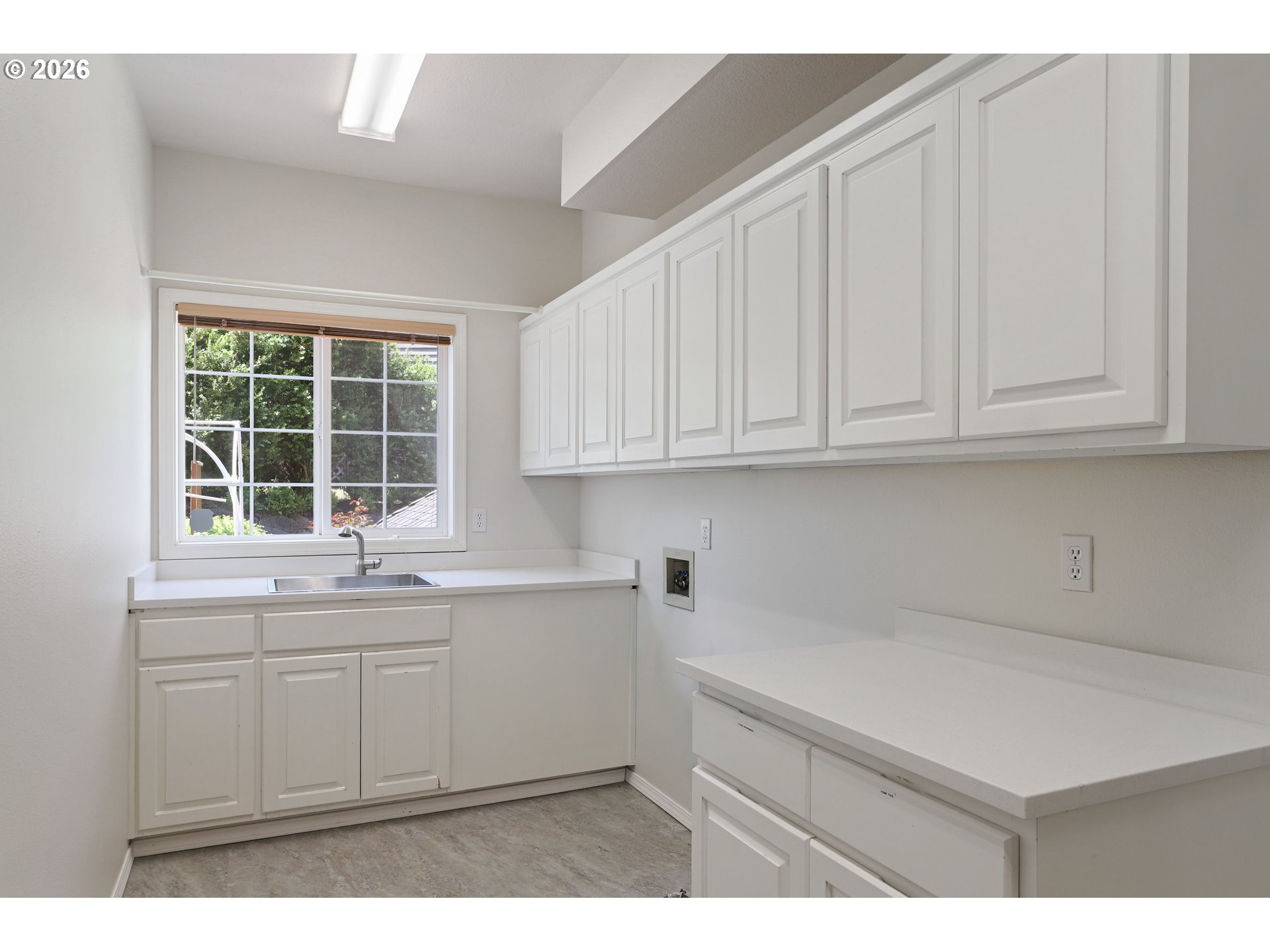 13436 Southwest Clearview Way Tigard, OR 97223 - Photo 31 of 40