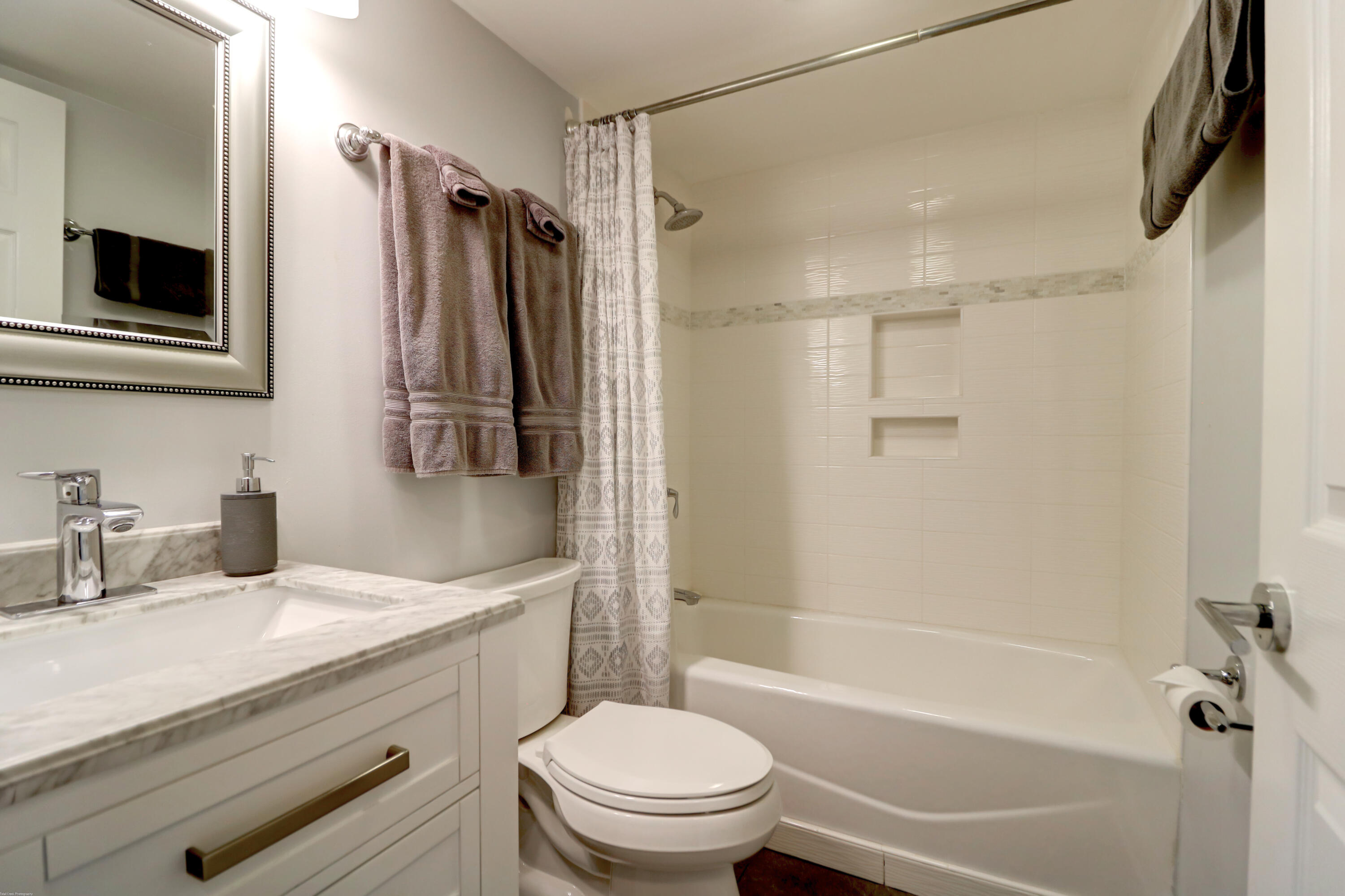 2395 Folly Road, Unit 2C Folly Beach, SC 29439 - Photo 22 of 64 Hall Bathroom
