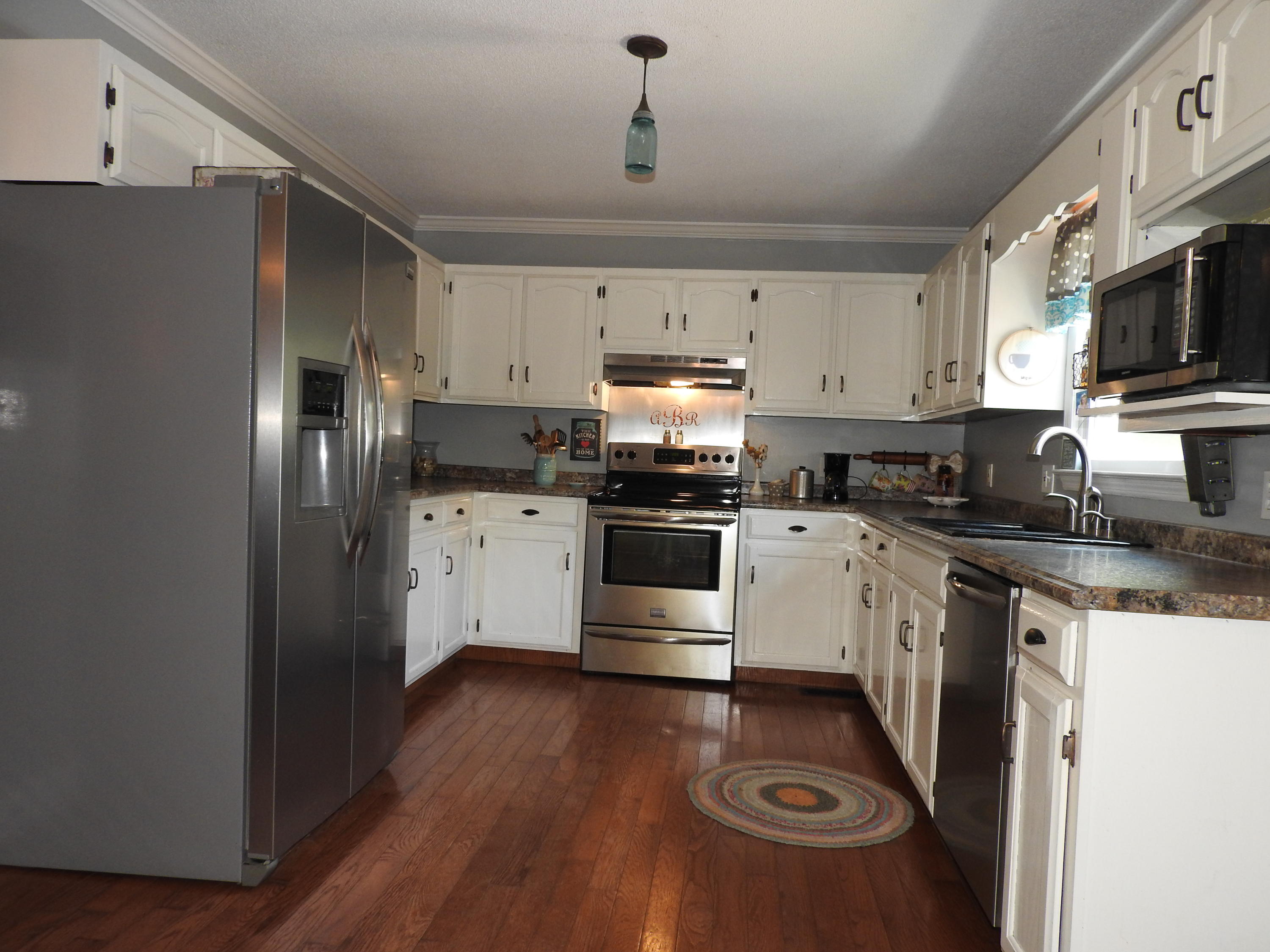 161 Potter Place Road Northwest Charleston, TN 37310 - Photo 13 of 53 KITCHEN WITH STAINLESS STEEL APPLIANCES