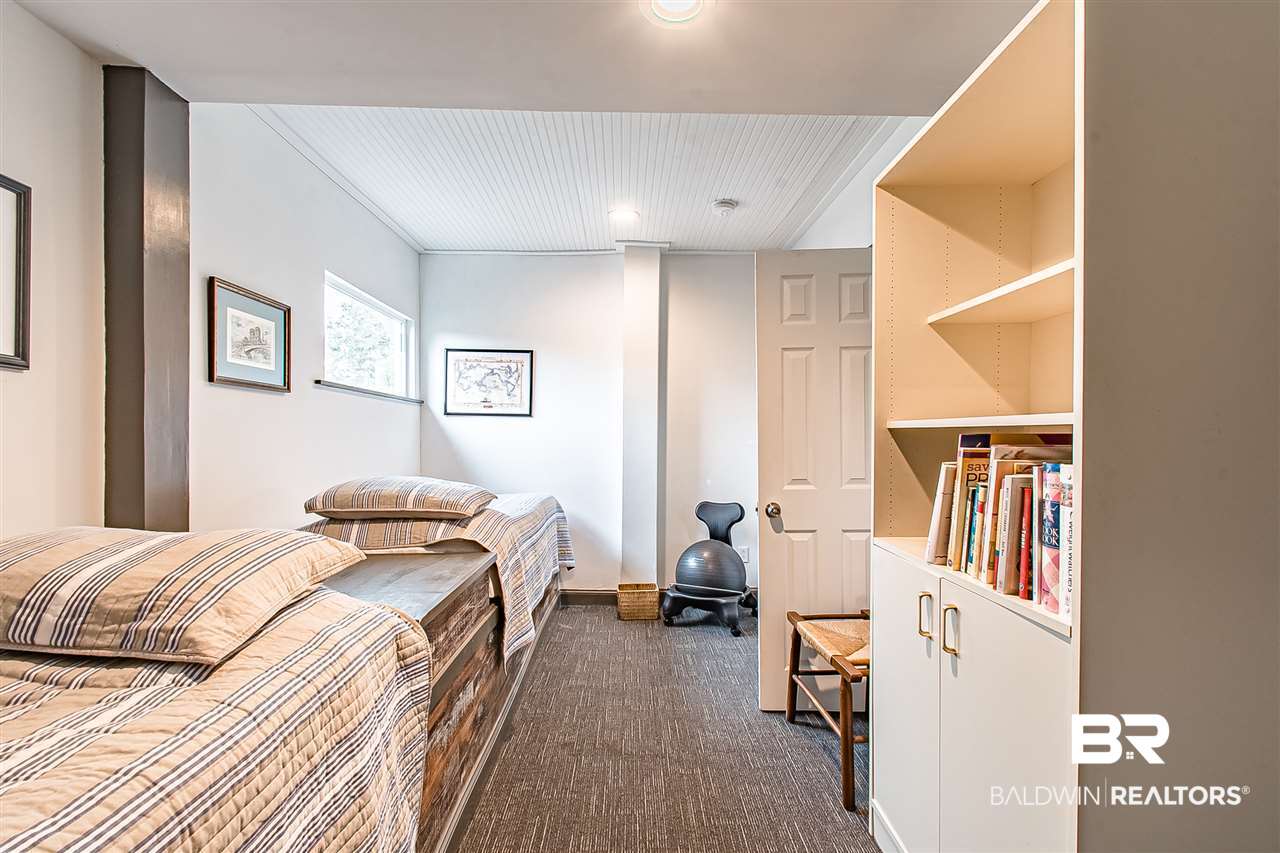 208 Tuttle Avenue Mobile, AL 36604 - Photo 32 of 50