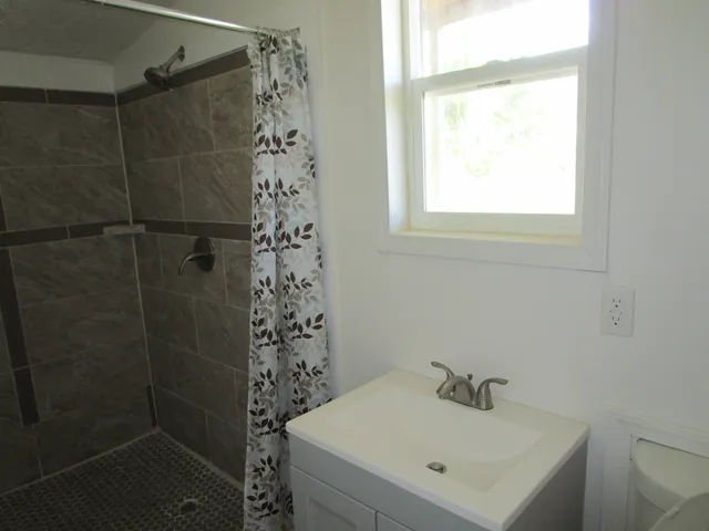 $555,000 | 2114 Kaumana Drive, Hilo, HI 96720