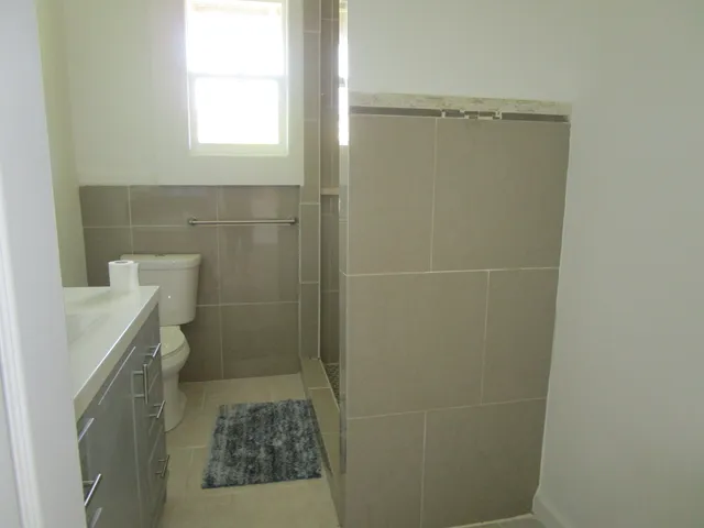 $555,000 | 2114 Kaumana Drive, Hilo, HI 96720