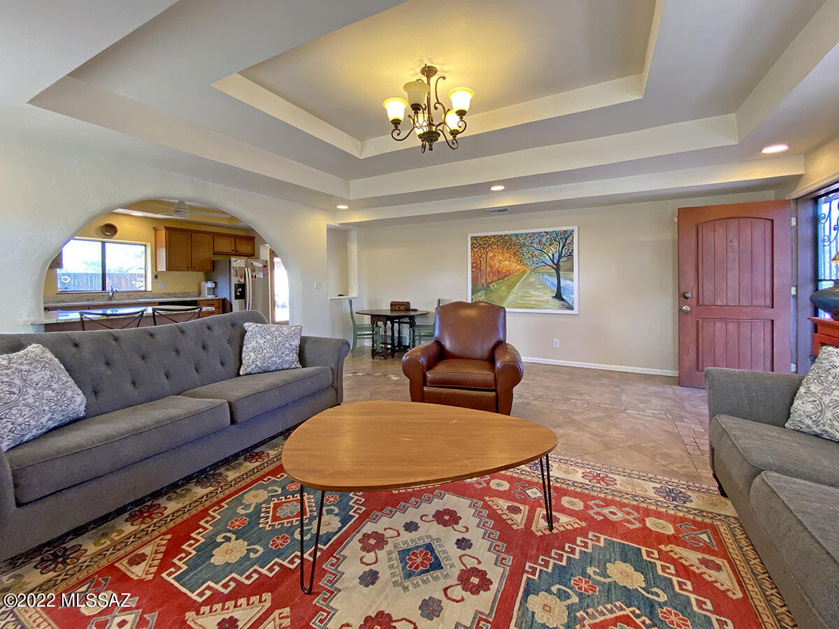2250 East Kleindale Road Tucson, AZ 85719 - Photo 4 of 42 Gallery Image 4