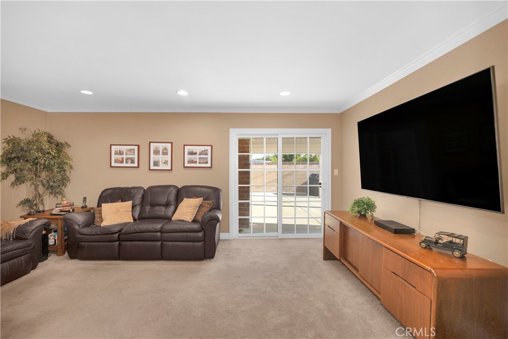 12111 Reagan Street Los Alamitos, CA 90720 - Photo 18 of 35