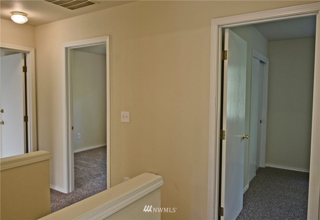 12831 Koeppen Road Southeast Rainier, WA 98576 - Photo 17 of 24 Gallery Image 17