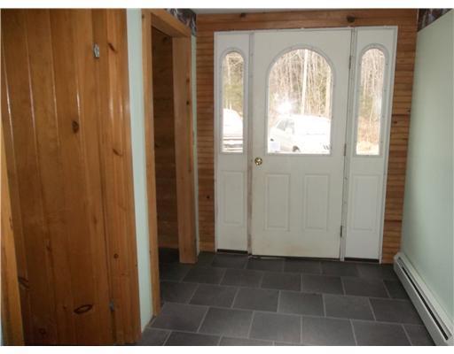 192 Fuller Road Bangor, ME 04401 - Photo 8 of 10 Interior Space/Layout.