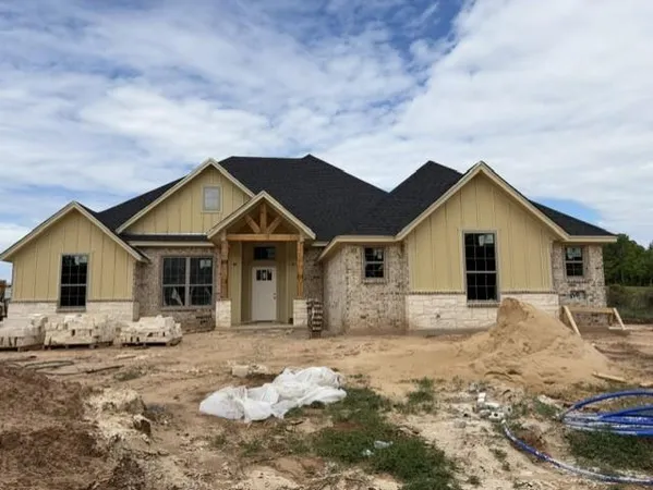 $434,900 | 2700 North Cardinal Road, Azle, TX 76020