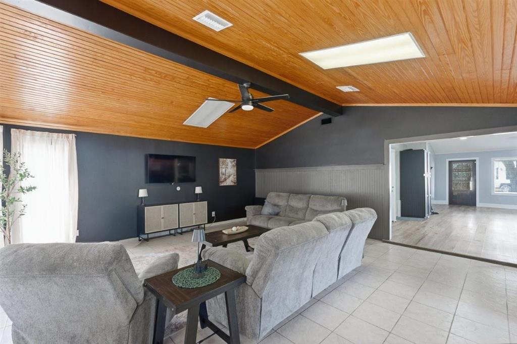 2012 Jennifer Lane Sulphur, LA 70665 - Photo 3 of 30