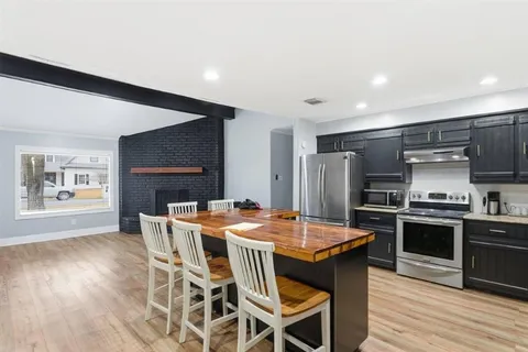 $289,000 | 2012 Jennifer Lane, Sulphur, LA 70665