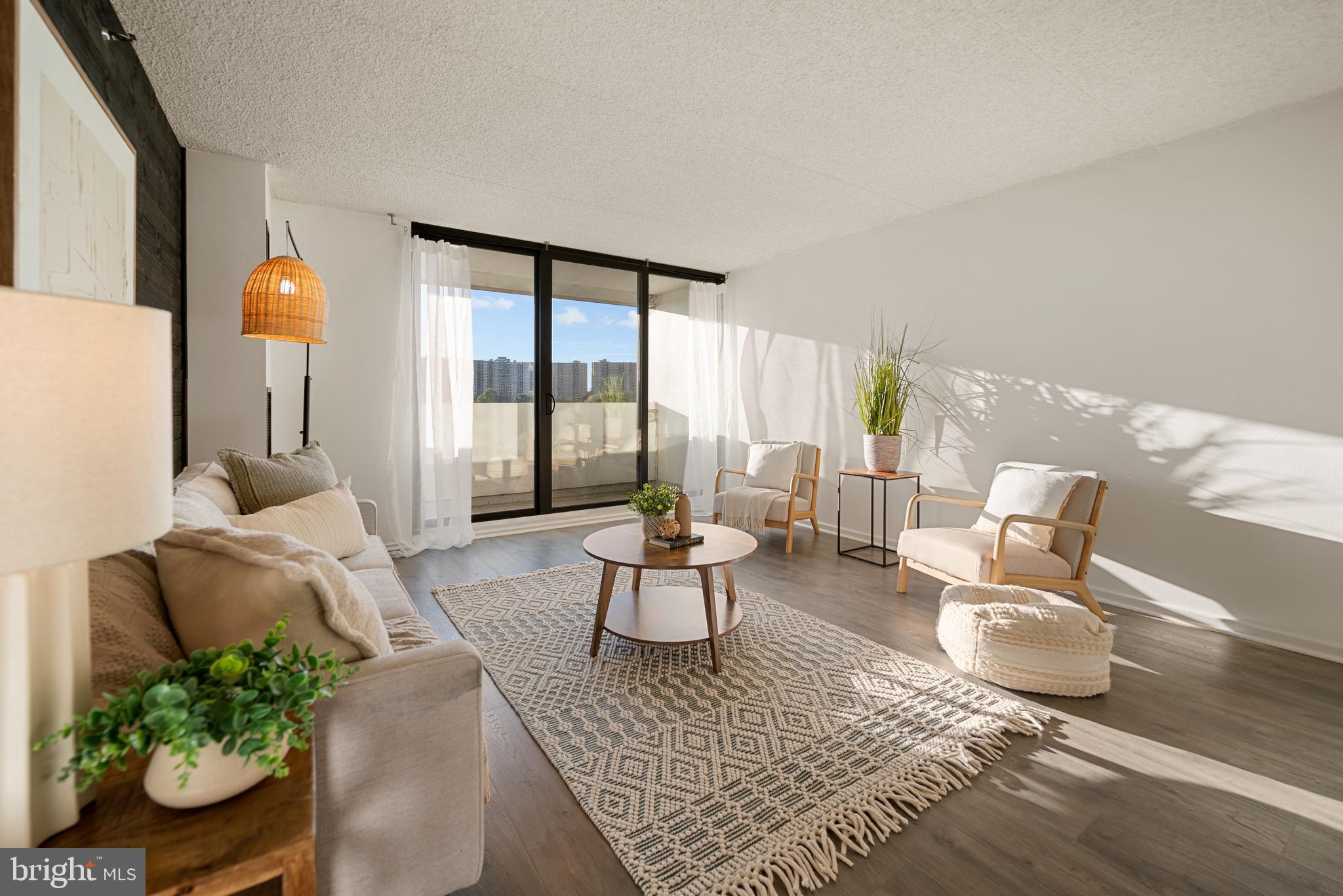 5911 Edsall Road, Unit 908 Alexandria, VA 22304 - Photo 4 of 24 Bright and Open Living Space