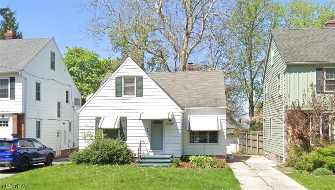 3709 Woodridge Road Cleveland Heights, OH 44121 - Photo 1 of 8