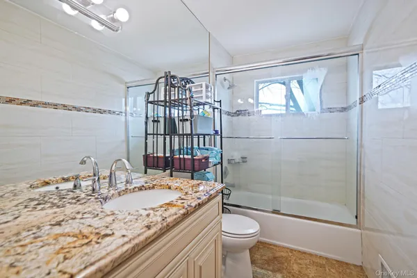 $739,000 | 70 Boulevard Avenue, West Islip, NY 11795