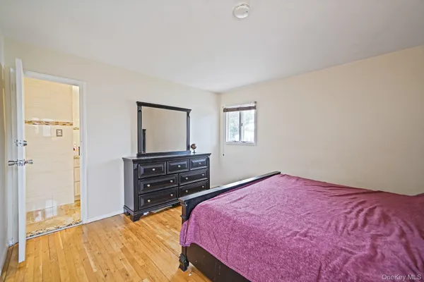 $739,000 | 70 Boulevard Avenue, West Islip, NY 11795